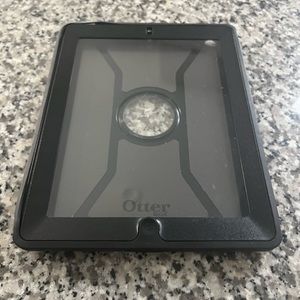 Used black otterbox protective case - iPad second generation